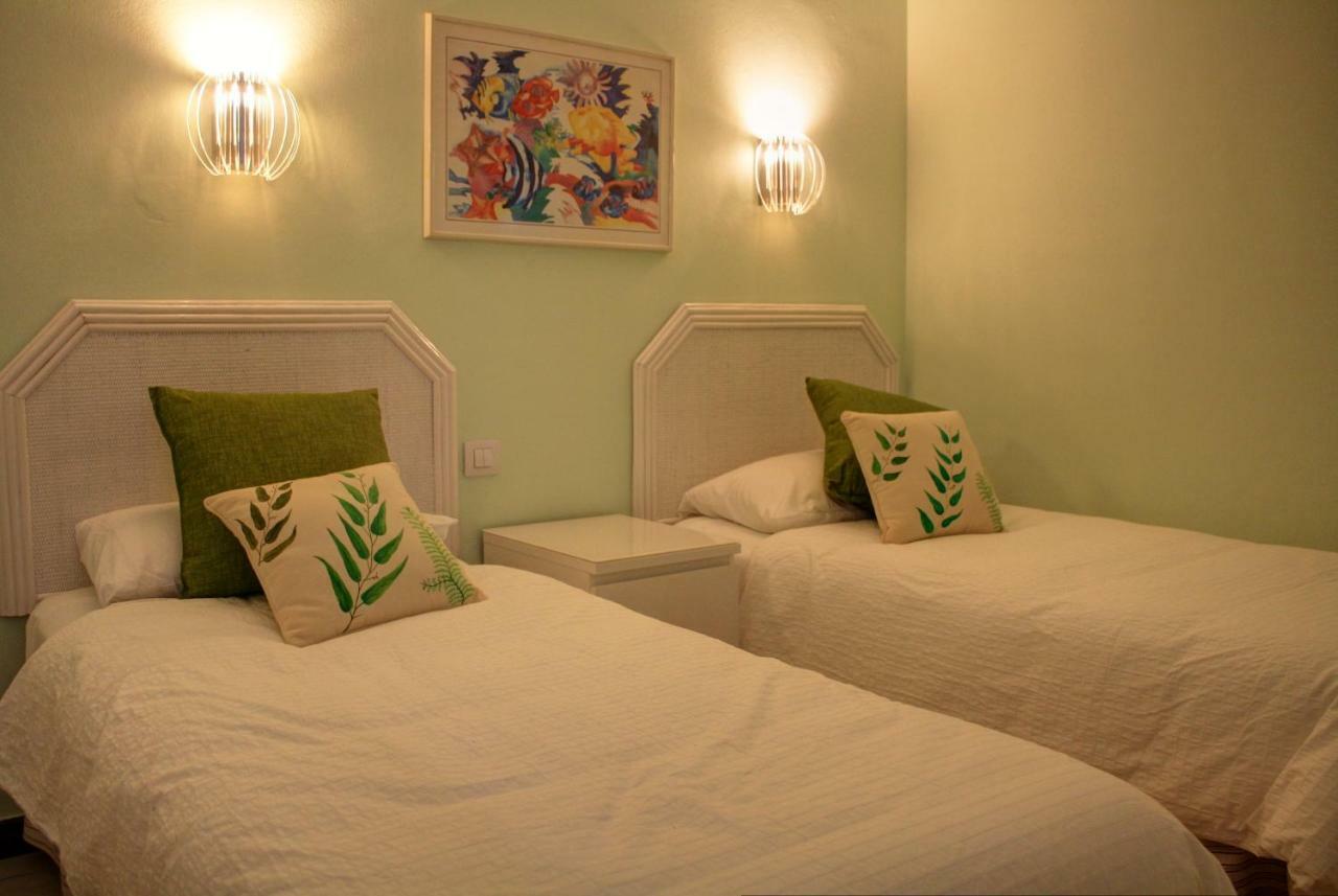 Bungalows Los Melocotones Maspalomas  Extérieur photo